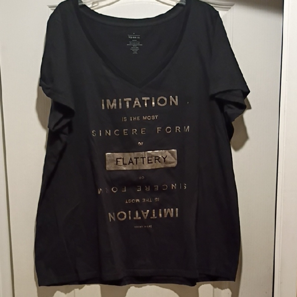 Torrid Black Graphic V-Neck Tee